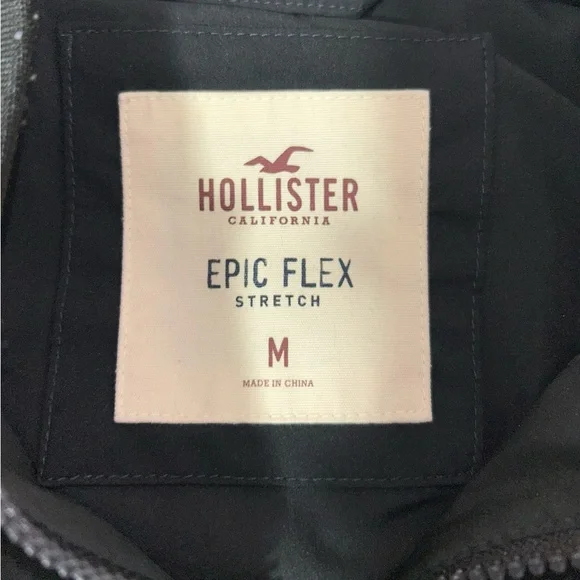 Black Men’s Hollister Bomber Jacket - Picture 3 of 3